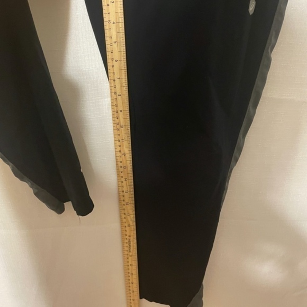 3/$25   Asics Youth Black Track Pants Windbreaker Reflective Size Large - Picture 10 of 14